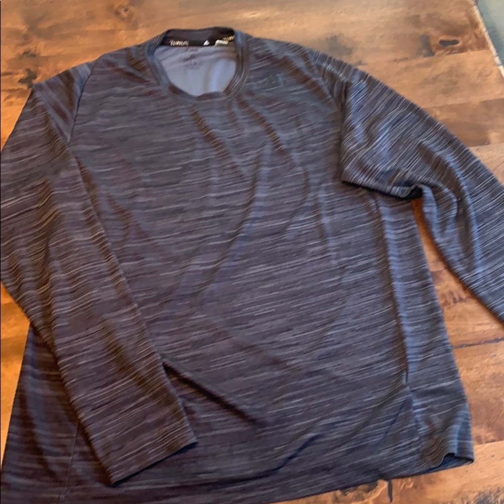 Men’s addidas shirt xl